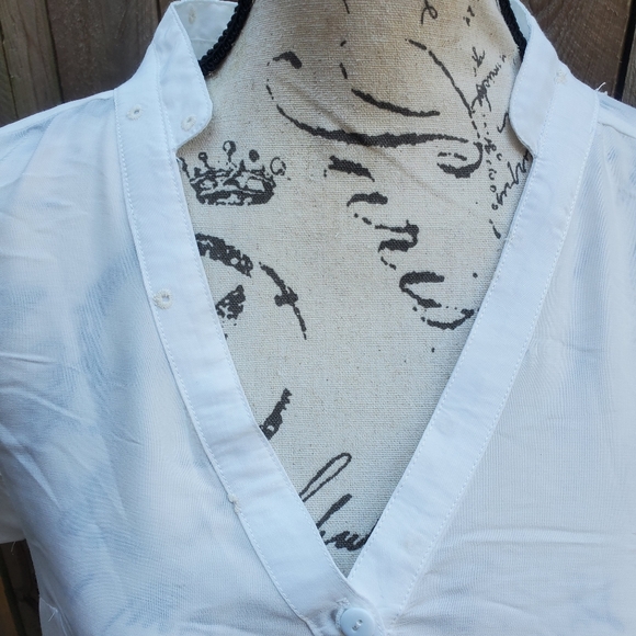 Peach Love Eyelet Embroidered Tunic Top Women's Size Medium EUC - Picture 6 of 9